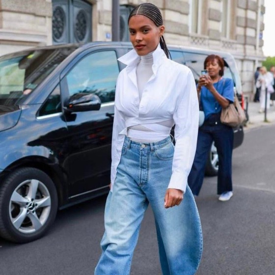 Вестерн-эстетика: тренд на джинсы-бочонки набирает обороты