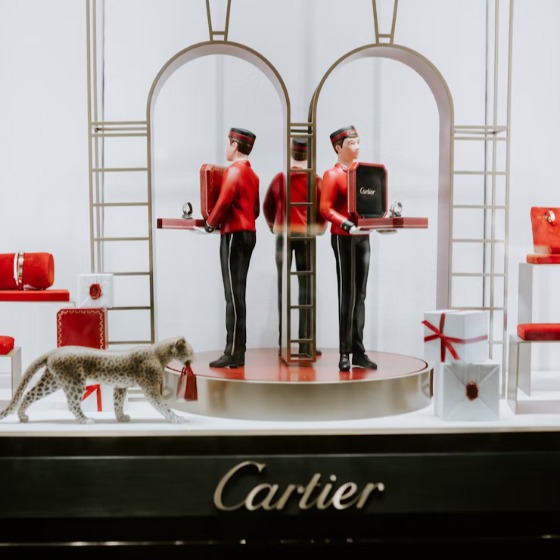 Мексиканец купил две пары серег Cartier за 28 долларов из-за ошибки